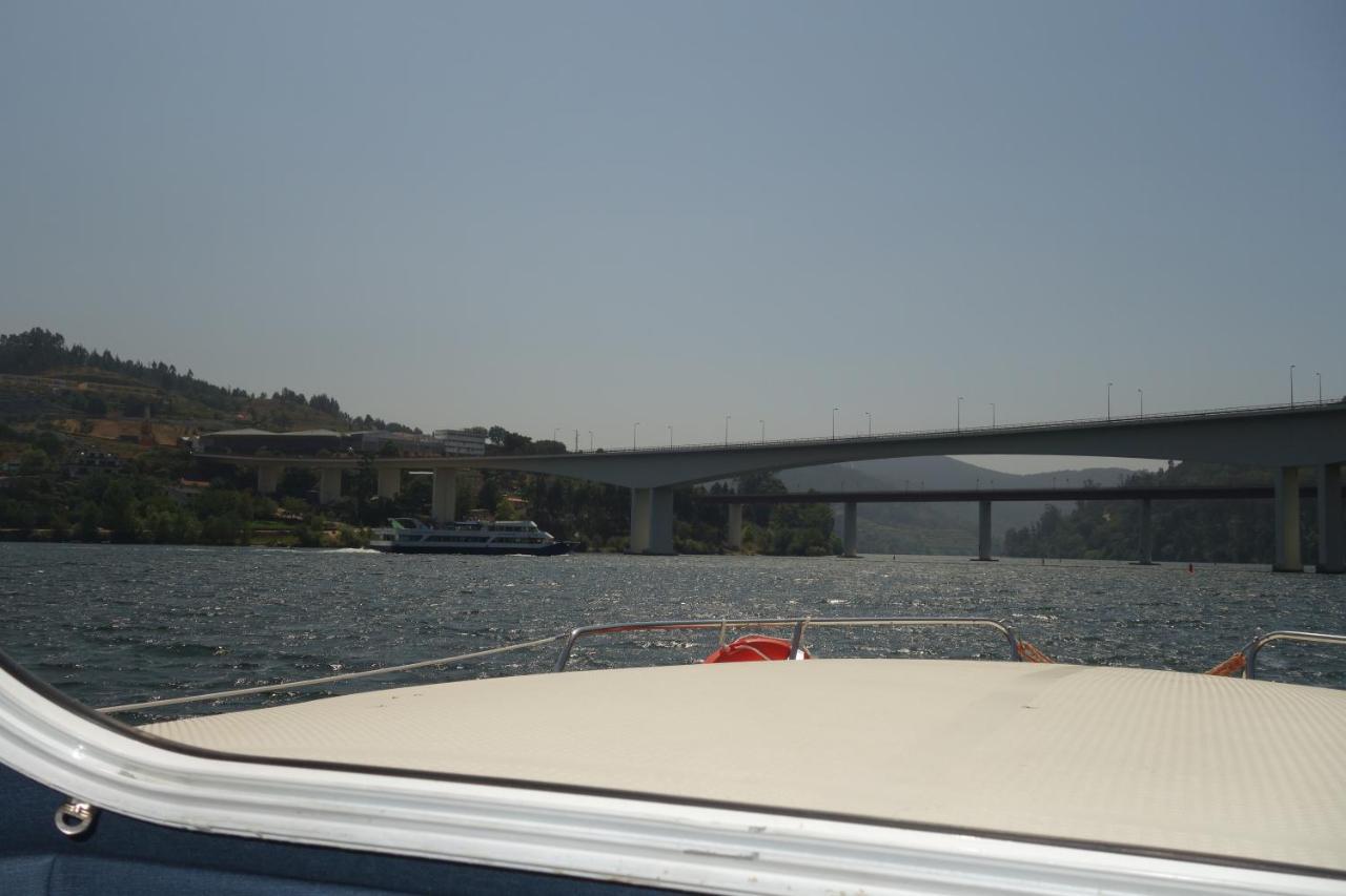 ホテル Douro Houseboats Marco de Canavezes エクステリア 写真