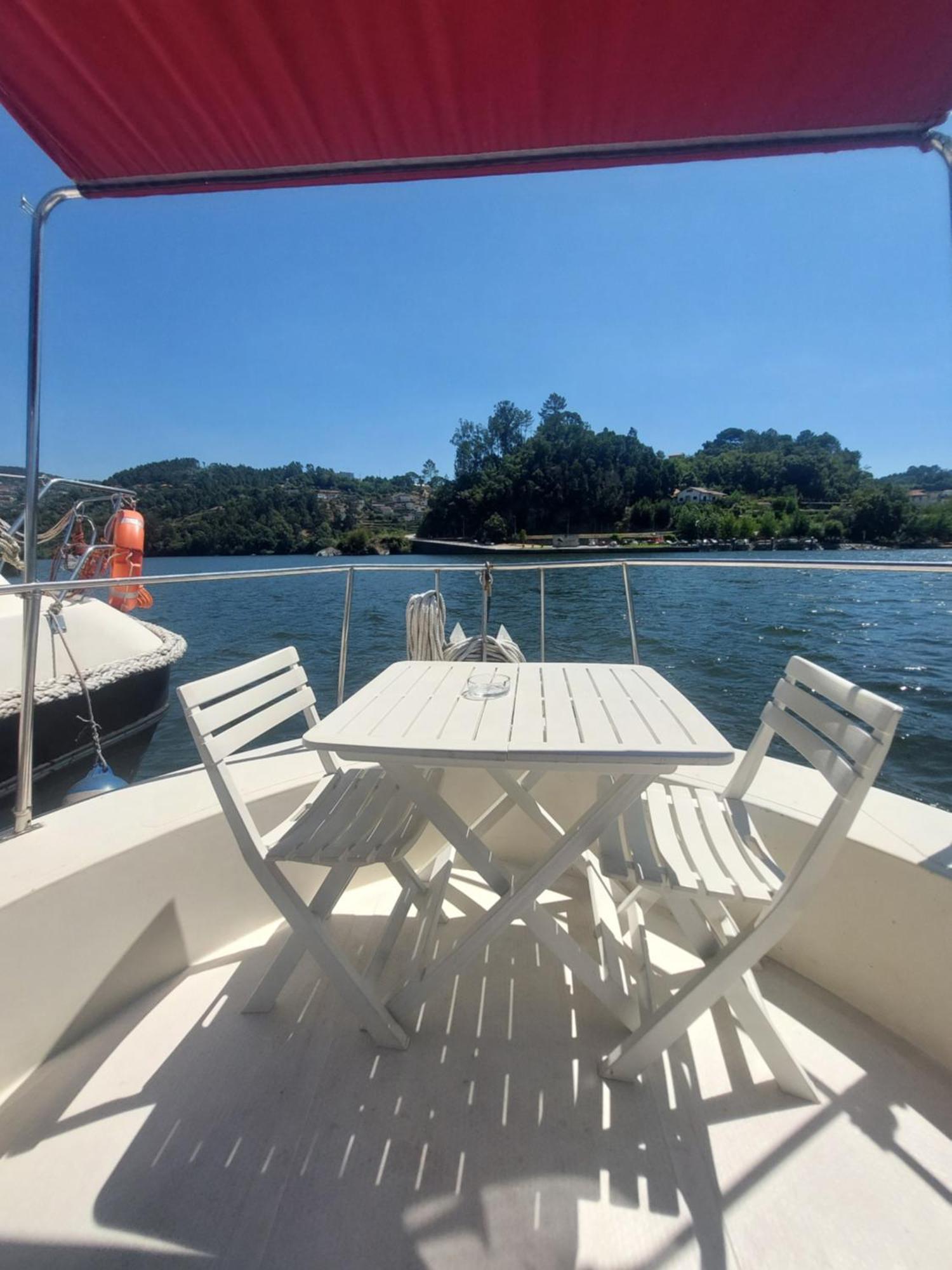 ホテル Douro Houseboats Marco de Canavezes エクステリア 写真