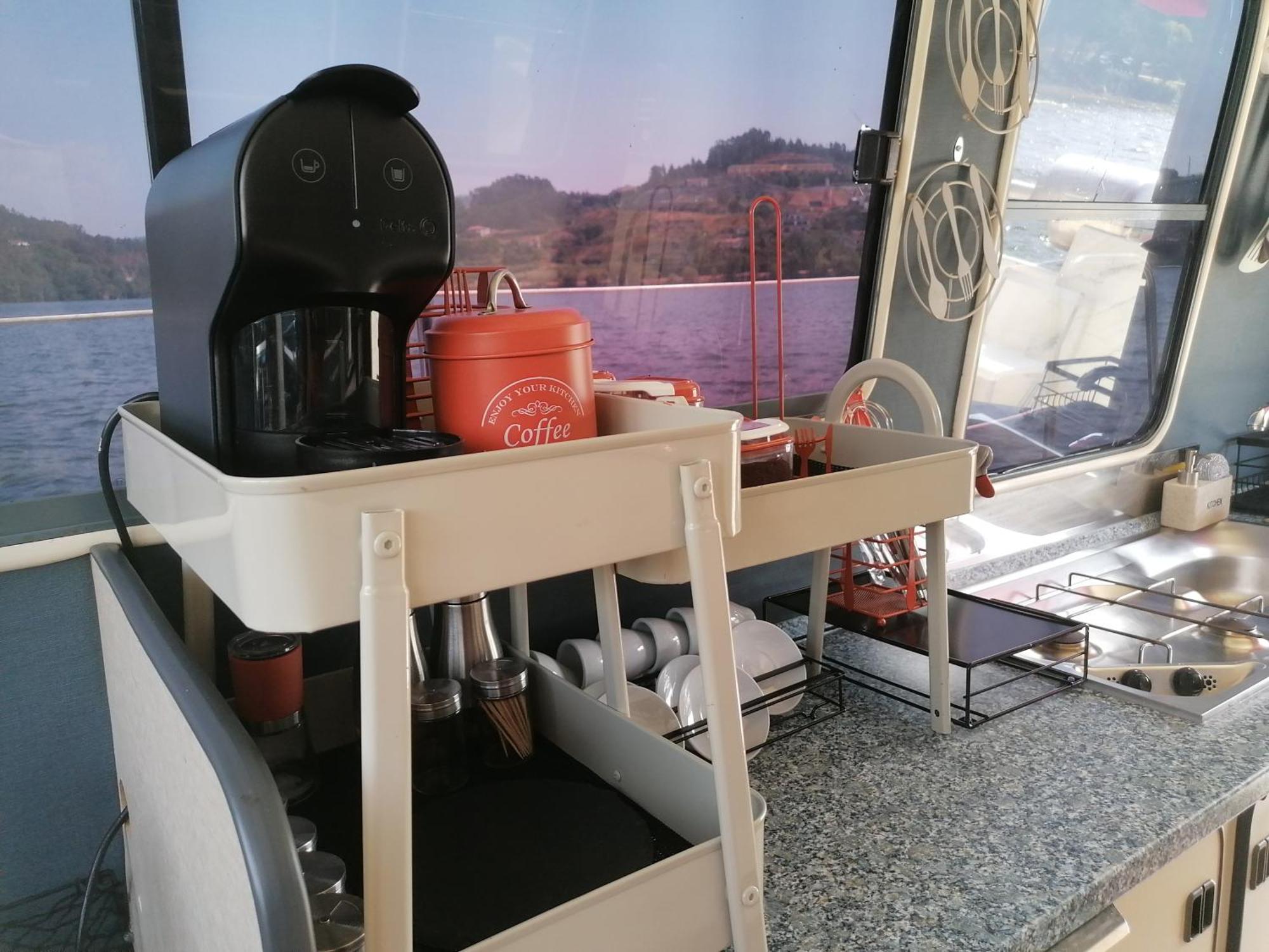 ホテル Douro Houseboats Marco de Canavezes エクステリア 写真