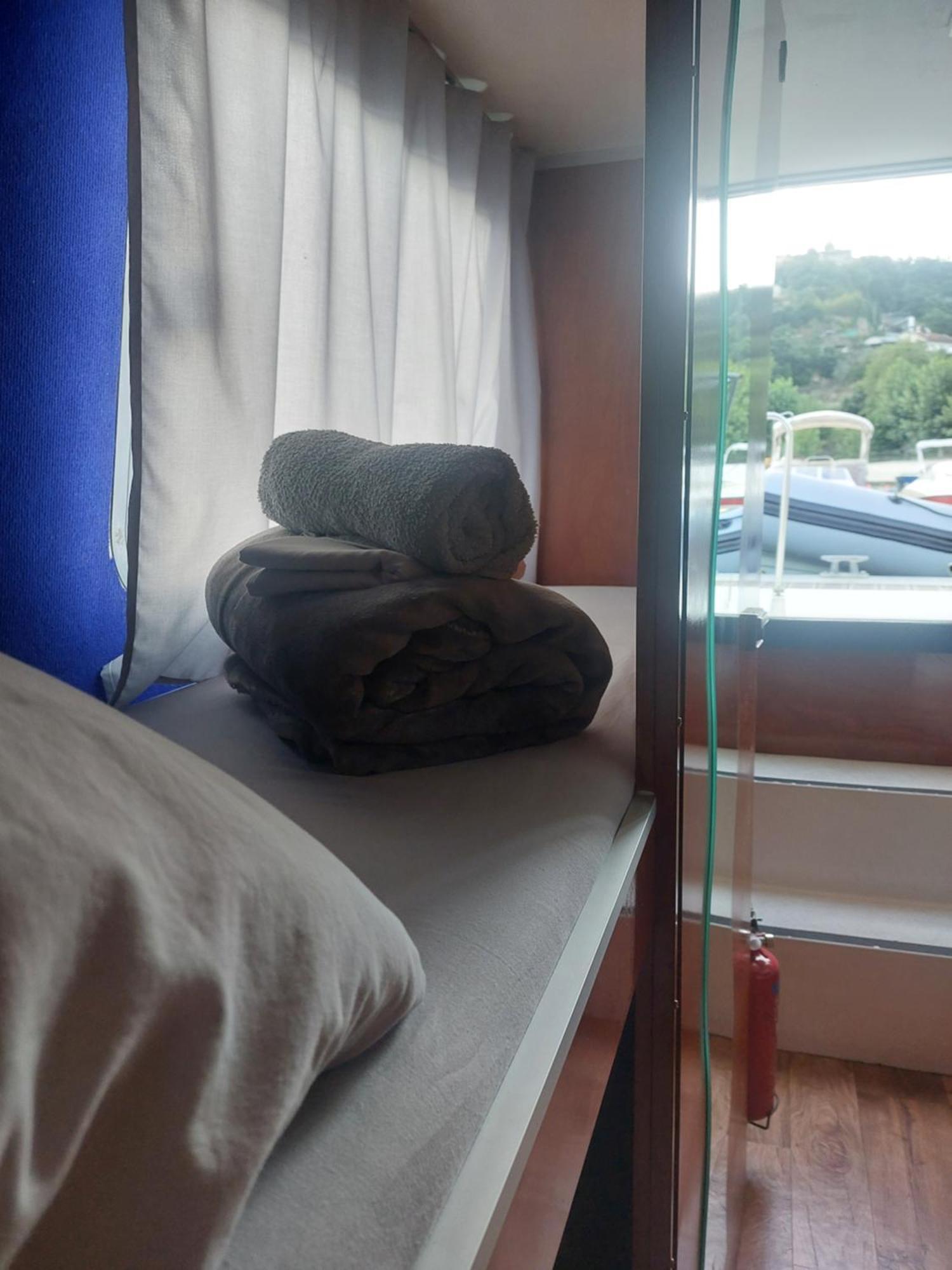 ホテル Douro Houseboats Marco de Canavezes エクステリア 写真