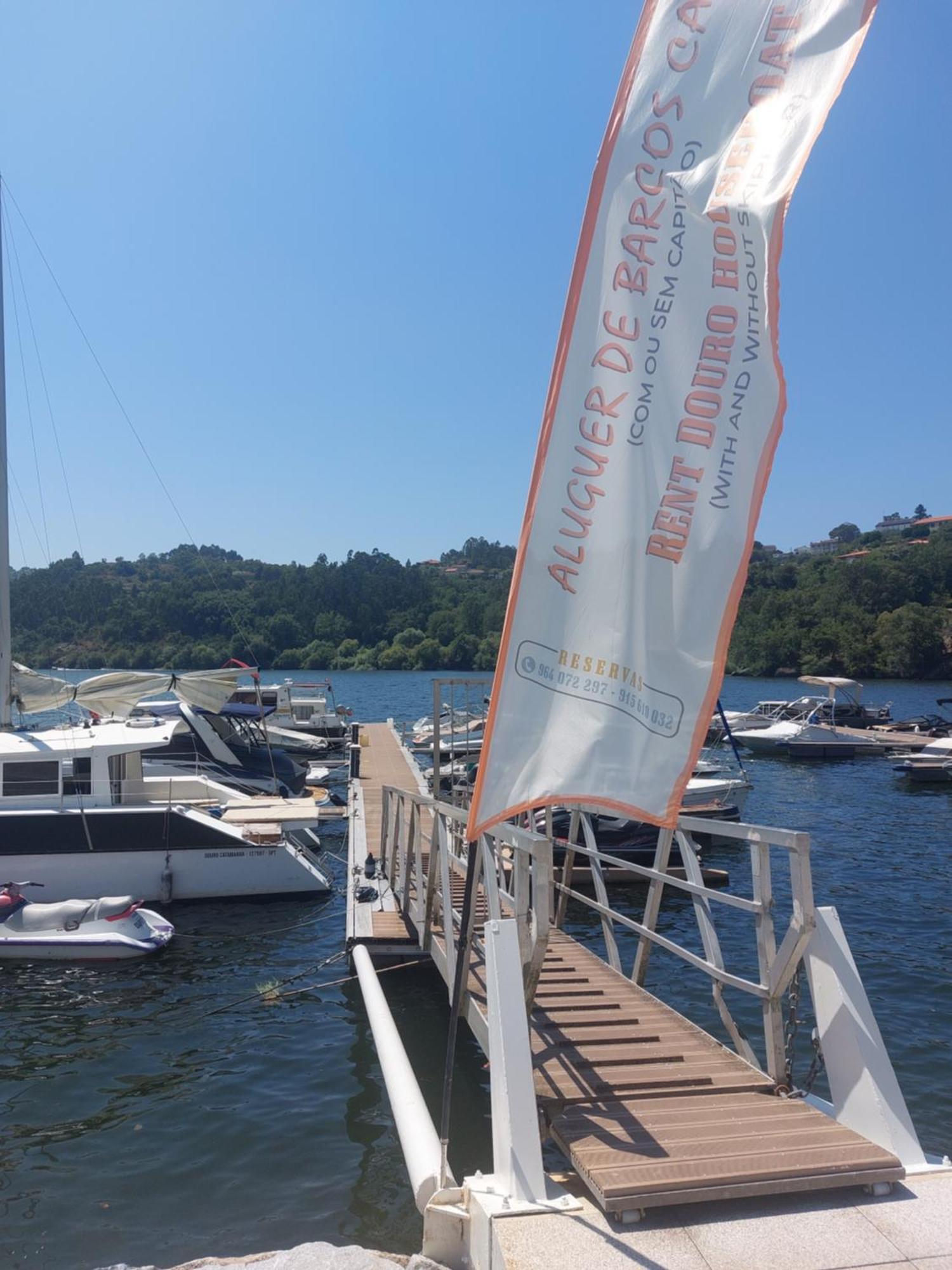 ホテル Douro Houseboats Marco de Canavezes エクステリア 写真